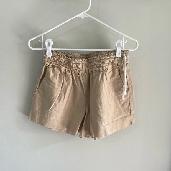 J. Crew - Cream Linen Blend Relaxed Scrunched Waist Shorts - Extra Small - EUC! - Picture 4 of 15